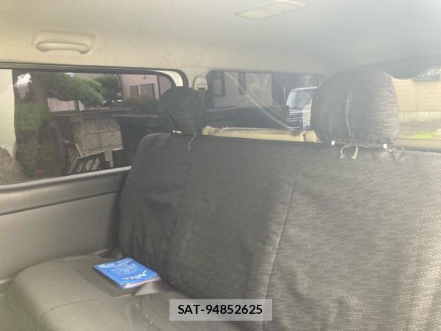 Toyota REGIUSACE VAN 2012-11 7272816-9