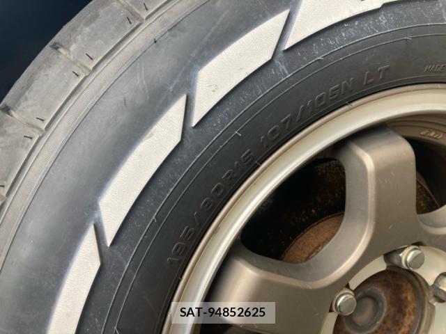 Toyota REGIUSACE VAN 2012-11 7272816-5