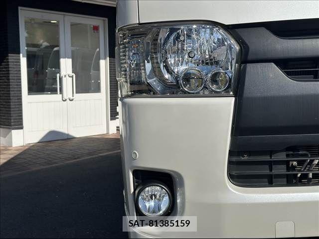 Toyota REGIUSACE VAN 2017-02 7329699-9
