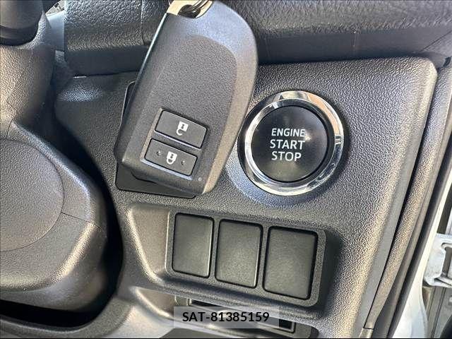 Toyota REGIUSACE VAN 2017-02 7329699-17