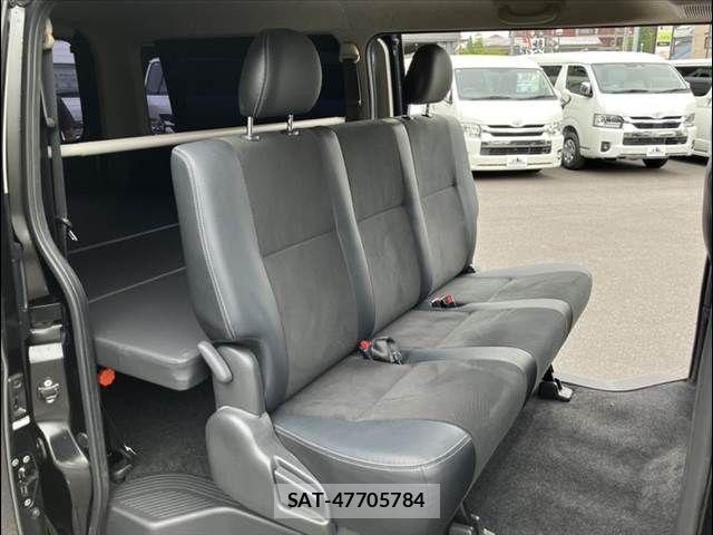 Toyota REGIUSACE VAN 2018-06 7329698-9