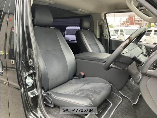 Toyota REGIUSACE VAN 2018-06 7329698-8