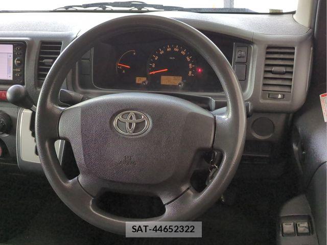 Toyota REGIUSACE VAN 2015-12 7329701-9