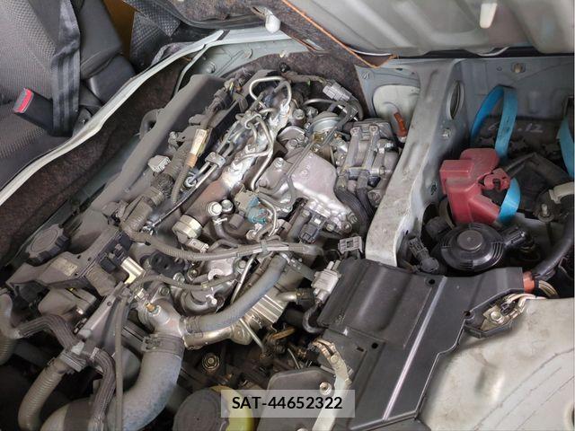 Toyota REGIUSACE VAN 2015-12 7329701-24