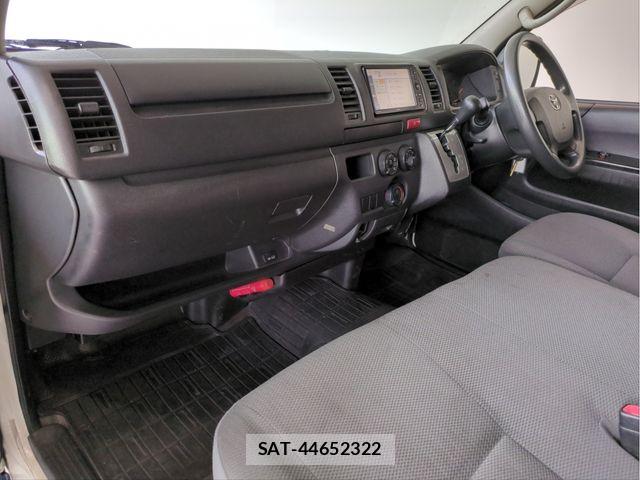 Toyota REGIUSACE VAN 2015-12 7329701-2