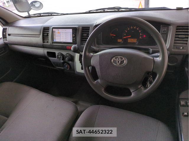Toyota REGIUSACE VAN 2015-12 7329701-8