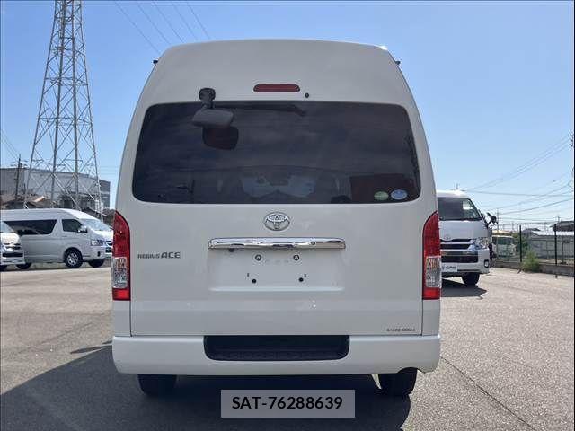 Toyota REGIUSACE VAN 2019-11 7329696-2