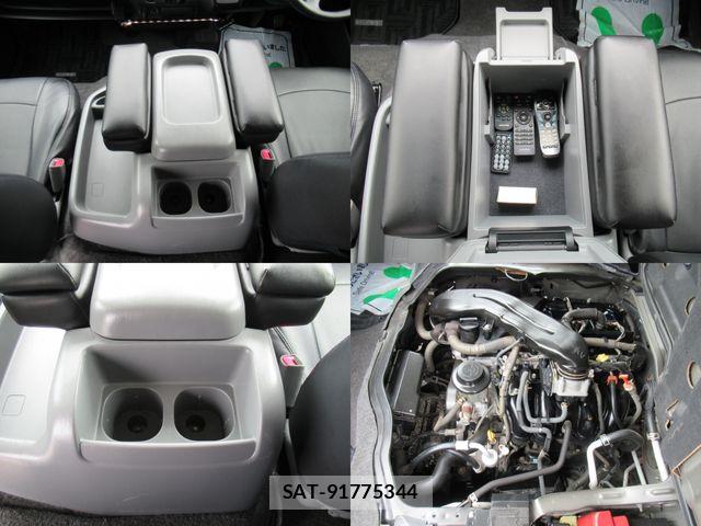 Toyota REGIUSACE VAN 2008-09 7329700-12