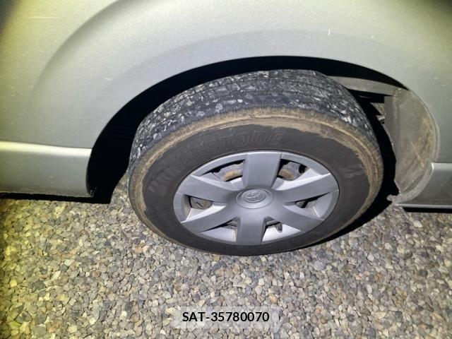 Toyota REGIUSACE VAN 2013-11 7329702-13