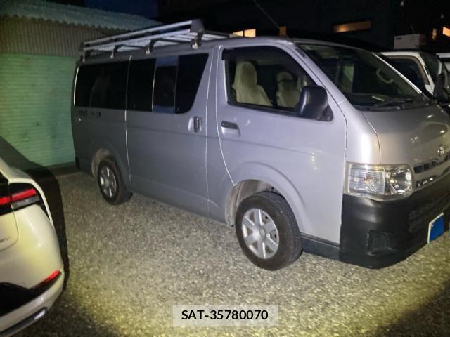 Toyota REGIUSACE VAN 2013-11 7329702-2