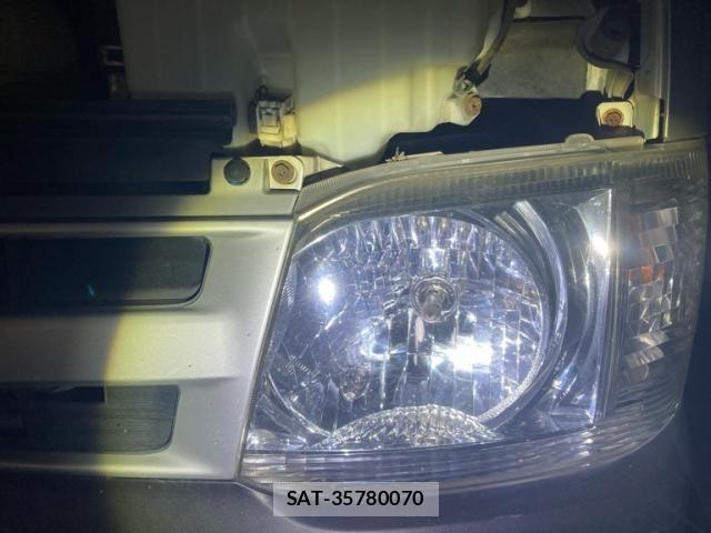 Toyota REGIUSACE VAN 2013-11 7329702-5