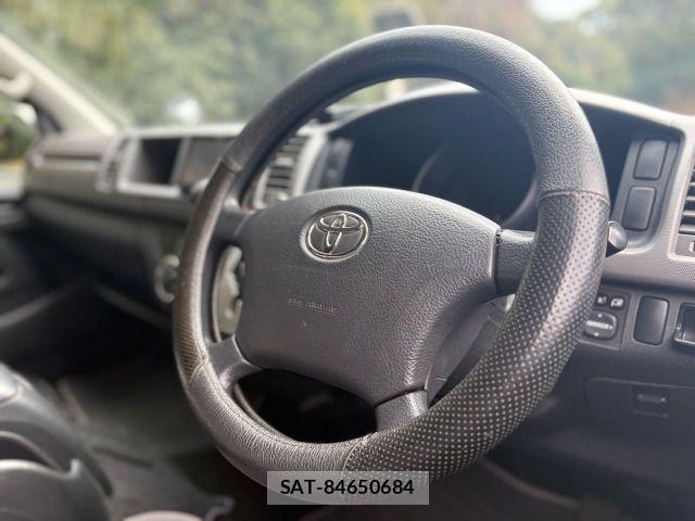 Toyota REGIUSACE VAN 2012-10 7359578-15