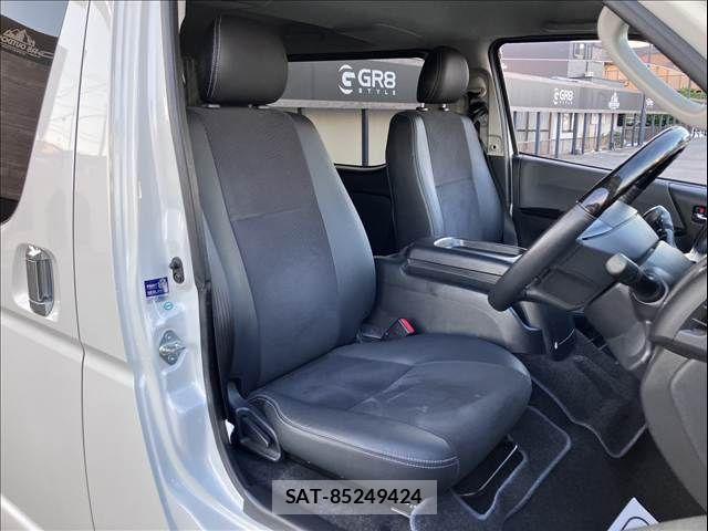 Toyota REGIUSACE VAN 2015-04 7393855-6