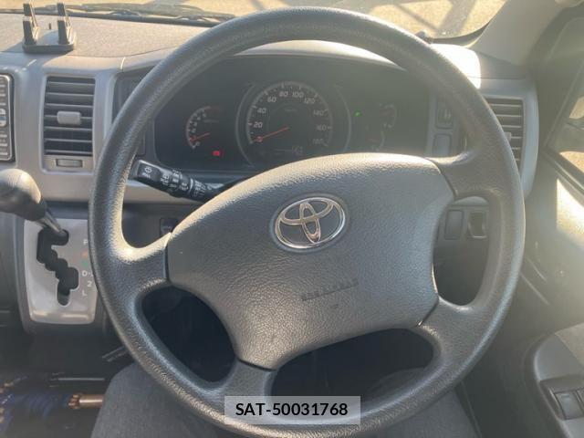 Toyota REGIUSACE VAN 2006-02 7457278-18