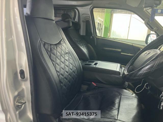 Toyota REGIUSACE VAN 2016-06 7502579-11