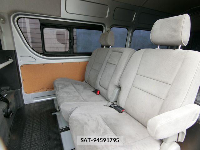 Toyota REGIUSACE VAN 2019-01 7619539-9