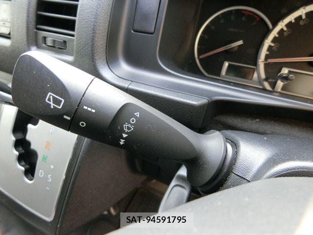 Toyota REGIUSACE VAN 2019-01 7619539-16