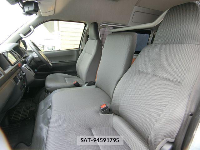 Toyota REGIUSACE VAN 2019-01 7619539-8