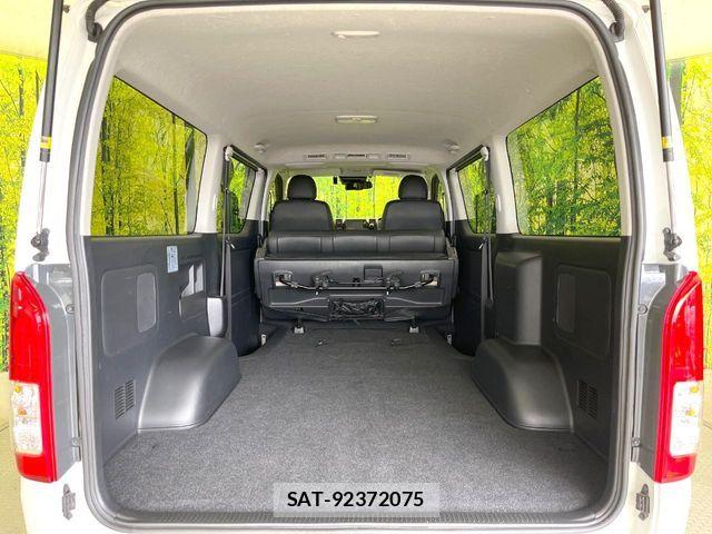 Toyota REGIUSACE VAN 2018-01 7727853-9