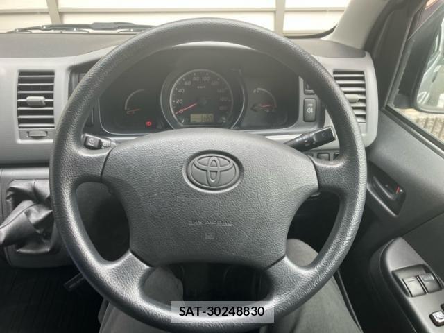 Toyota REGIUSACE VAN 2006-09 7727854-13