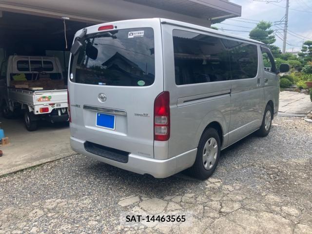 Toyota REGIUSACE VAN 2010-10 7727856-2