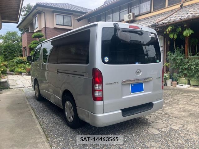 Toyota REGIUSACE VAN 2010-10 7727856-3