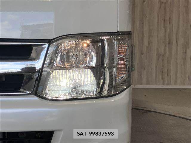 Toyota REGIUSACE VAN 2011-06 7963558-10