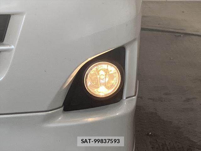 Toyota REGIUSACE VAN 2011-06 7963558-11