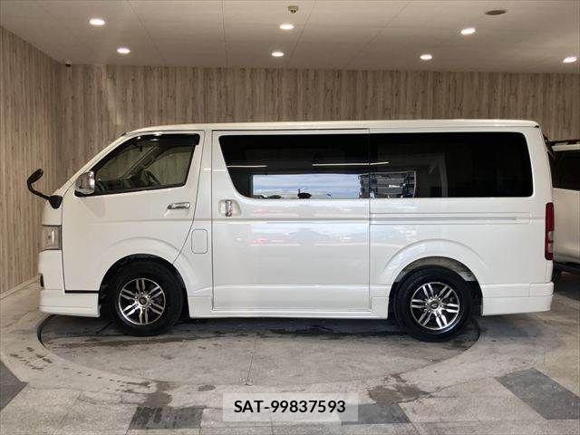 Toyota REGIUSACE VAN 2011-06 7963558-20