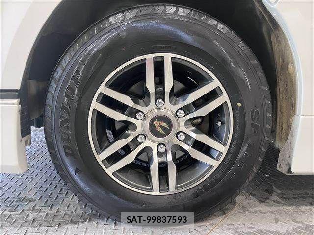 Toyota REGIUSACE VAN 2011-06 7963558-29