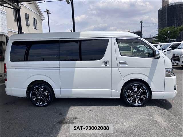 Toyota REGIUSACE VAN 2019-07 8037902-12