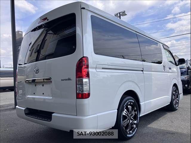 Toyota REGIUSACE VAN 2019-07 8037902-14