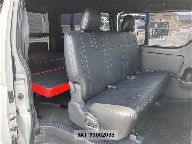 Toyota REGIUSACE VAN 2019-07 8037902-7