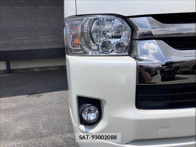 Toyota REGIUSACE VAN 2019-07 8037902-8