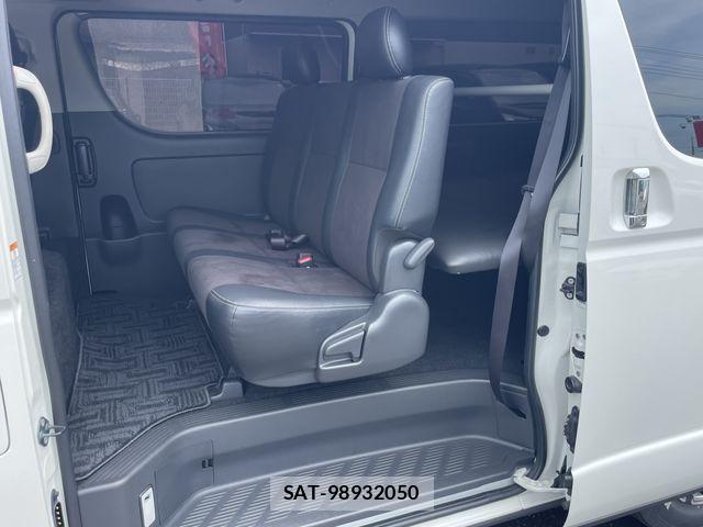 Toyota REGIUSACE VAN 2017-01 8075330-15