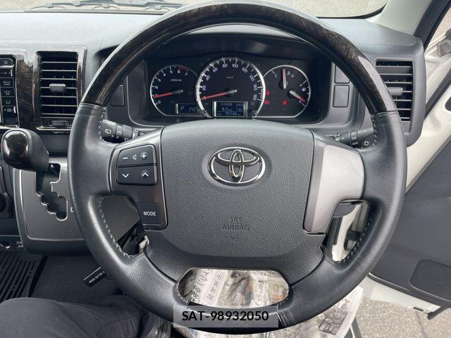 Toyota REGIUSACE VAN 2017-01 8075330-23