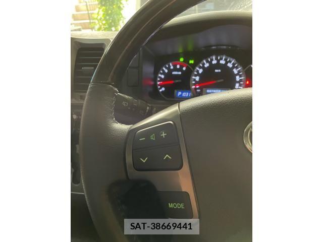 Toyota REGIUSACE VAN 2017-01 8075337-3