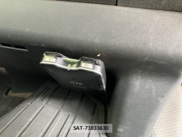 Toyota REGIUSACE VAN 2005-04 8075339-13