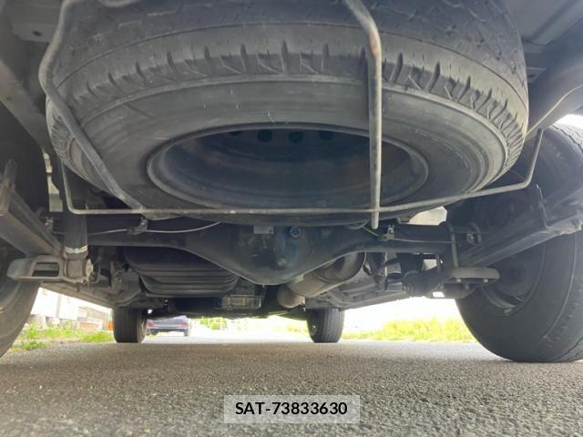 Toyota REGIUSACE VAN 2005-04 8075339-14