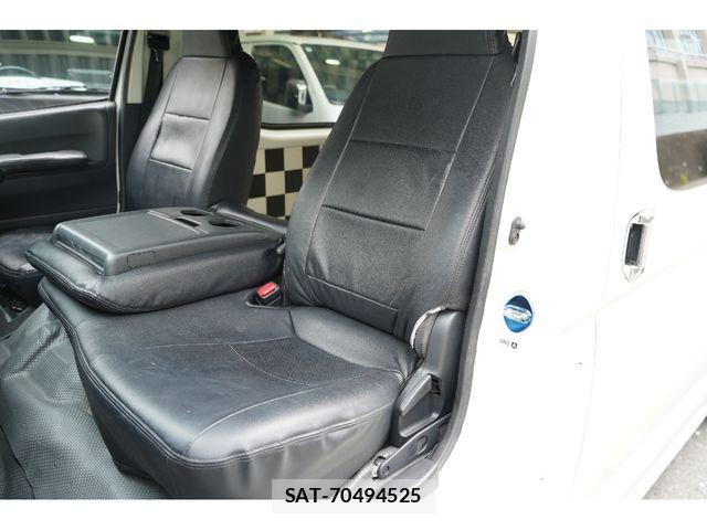 Toyota REGIUSACE VAN 2016-01 8101565-9