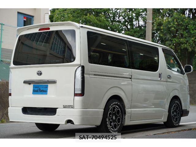 Toyota REGIUSACE VAN 2016-01 8101565-15