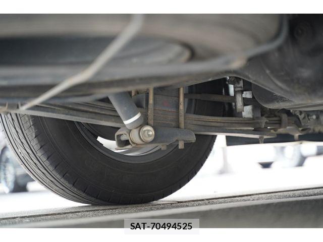 Toyota REGIUSACE VAN 2016-01 8101565-24