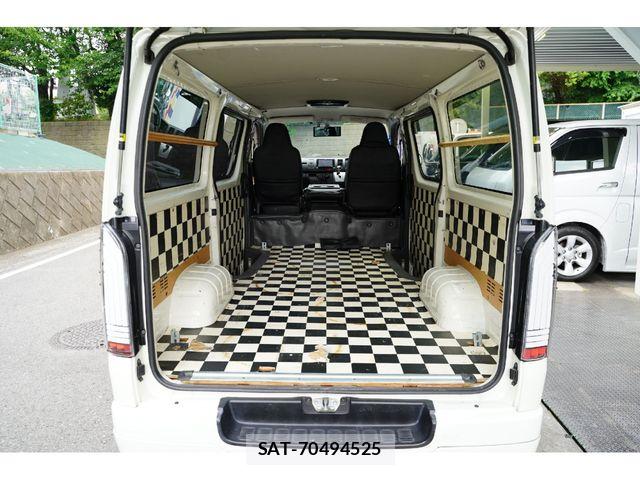 Toyota REGIUSACE VAN 2016-01 8101565-3