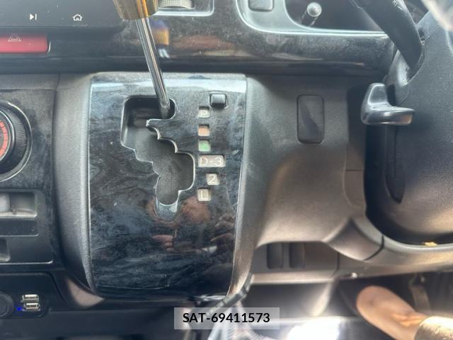 Toyota REGIUSACE VAN 2006-12 8101564-22