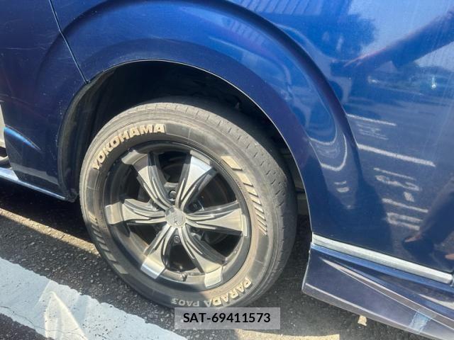 Toyota REGIUSACE VAN 2006-12 8101564-5