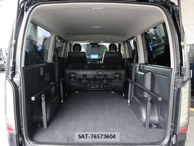 Toyota REGIUSACE VAN 2018-01 8132080-12