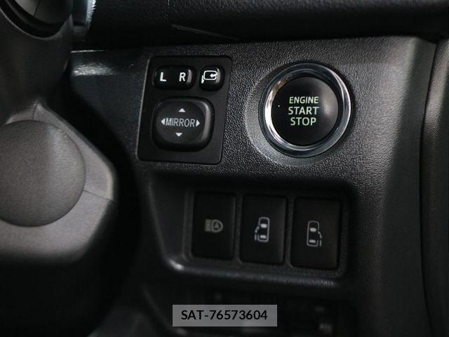 Toyota REGIUSACE VAN 2018-01 8132080-6
