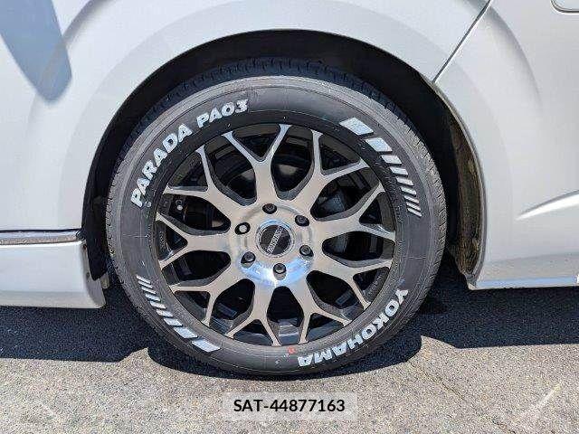 Toyota REGIUSACE VAN 2013-03 8209855-12