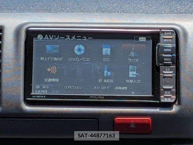 Toyota REGIUSACE VAN 2013-03 8209855-4