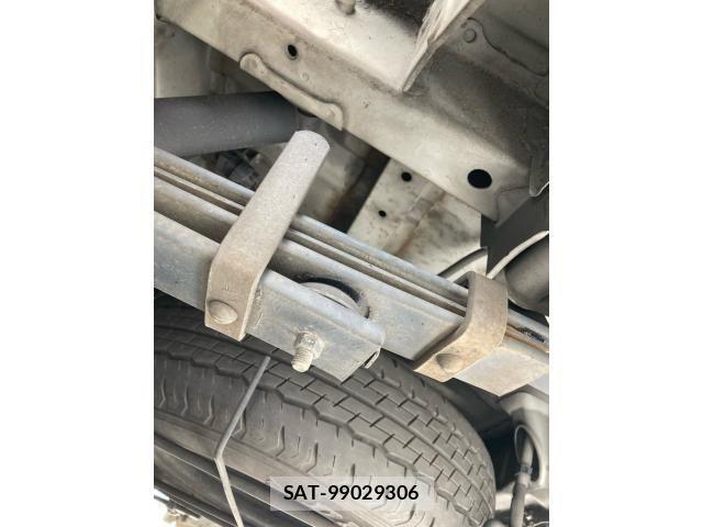 Toyota REGIUSACE VAN 2013-04 8231603-9
